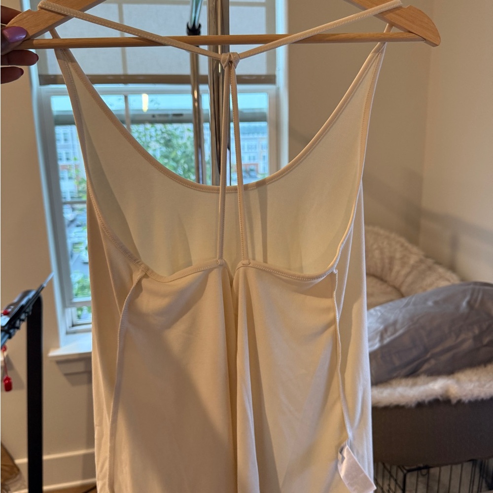 Old Navy Cream Tank Top - Picture 2 of 2
